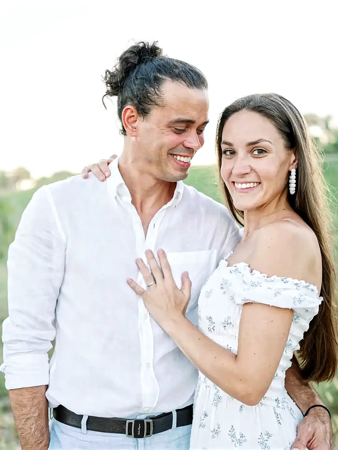Arian Rodriguez de Armas with his wife